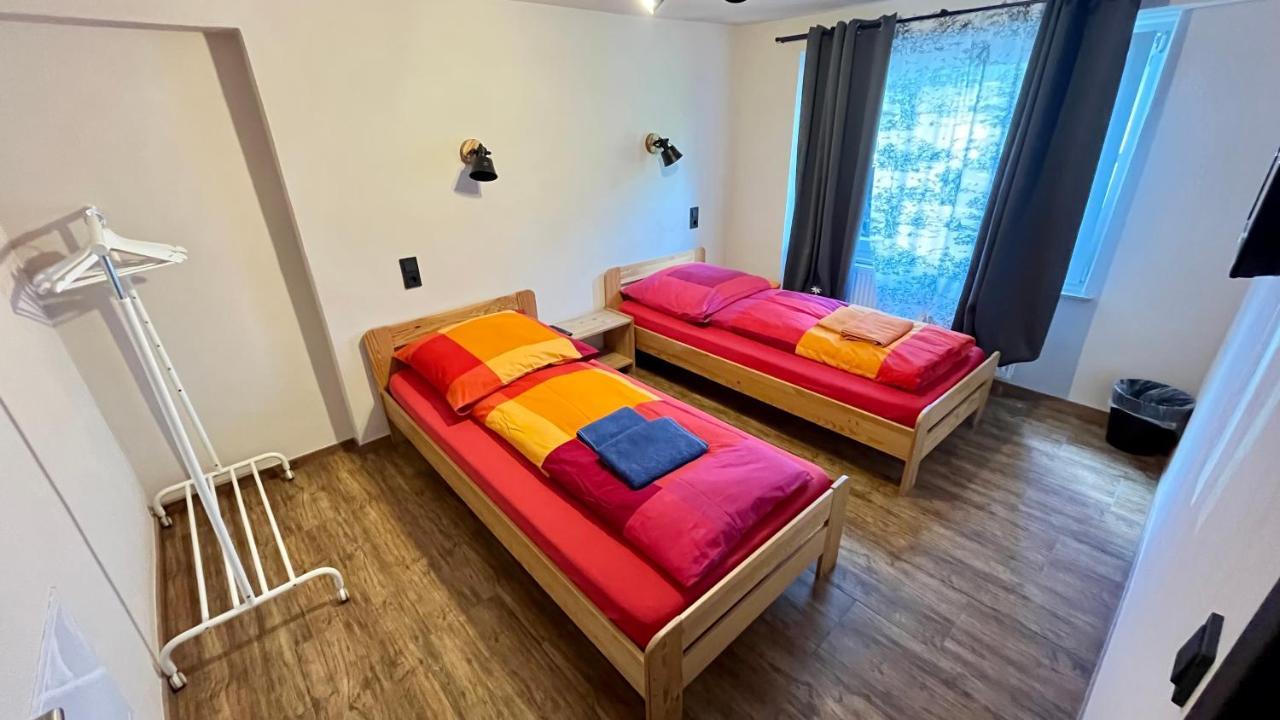 Franky House Am Nuerburgring Bed & Breakfast Quiddelbach Екстериор снимка