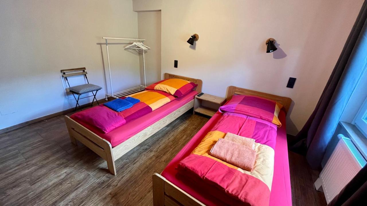 Franky House Am Nuerburgring Bed & Breakfast Quiddelbach Екстериор снимка