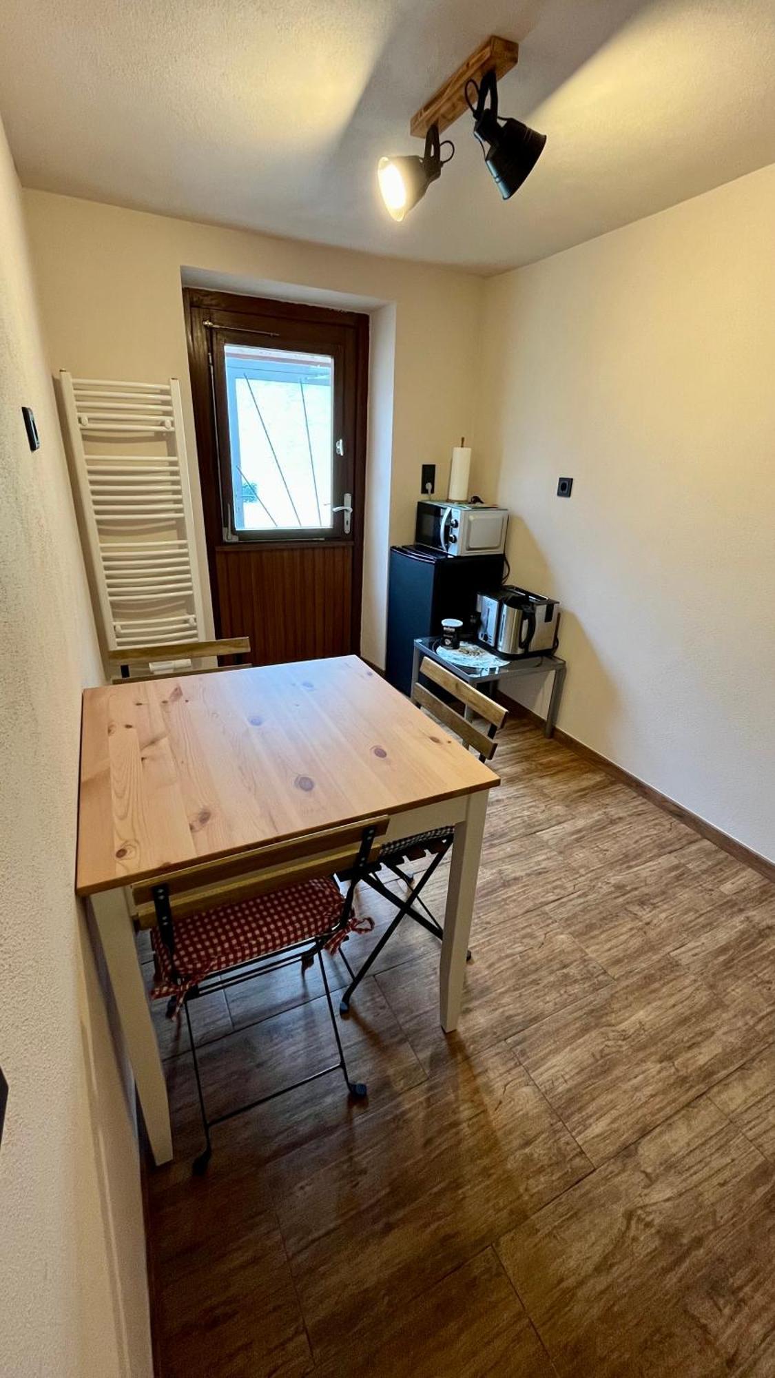 Franky House Am Nuerburgring Bed & Breakfast Quiddelbach Екстериор снимка