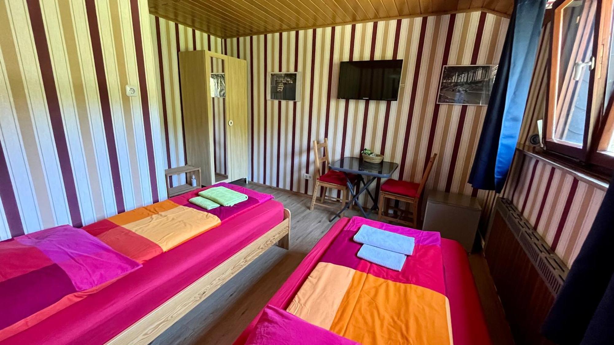 Franky House Am Nuerburgring Bed & Breakfast Quiddelbach Екстериор снимка