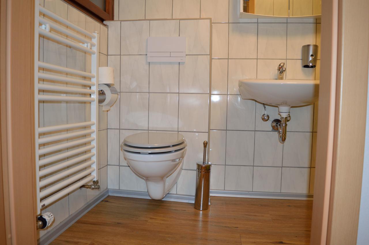 Franky House Am Nuerburgring Bed & Breakfast Quiddelbach Екстериор снимка